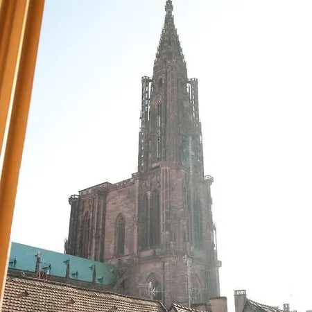 Le Dome - Quartier Cathedrale アパート ストラスブール